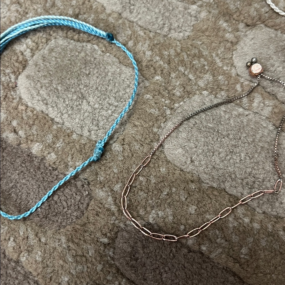 Pure Vida String Bracelets Set - Picture 2 of 7